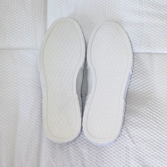 Steve Madden Women's Swiftly Skate Shoe, NEW IN BOX, Tan Camo - Picture 4 of 9